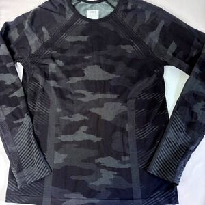 Athleta Girls‎ Long Sleeve Stretch Camo Top Size XXL 16